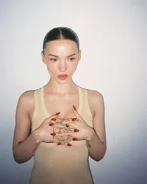 Dove Cameron OnlyFans Leaked Free Thumbnail Picture - #ATjlO7Mmjk