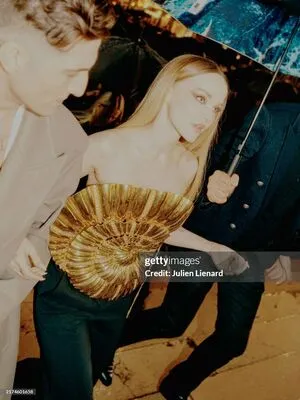 Dove Cameron OnlyFans Leaked Free Thumbnail Picture - #EwAa5zSbT5