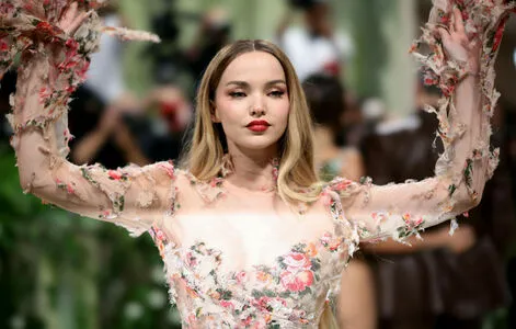 Dove Cameron OnlyFans Leaked Free Thumbnail Picture - #HaQHH0vqBl