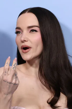 Dove Cameron OnlyFans Leaked Free Thumbnail Picture - #JtglaSS2wS