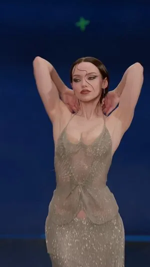 Dove Cameron OnlyFans Leaked Free Thumbnail Picture - #MRO3MS9rja