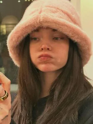 Dove Cameron OnlyFans Leaked Free Thumbnail Picture - #N6QzAz5i75