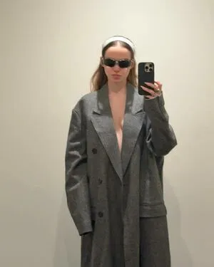 Dove Cameron OnlyFans Leaked Free Thumbnail Picture - #OITeyPTkvk