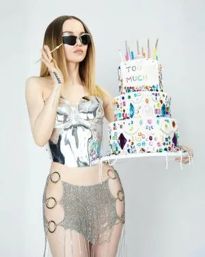 Dove Cameron OnlyFans Leaked Free Thumbnail Picture - #OpeOBw8p43