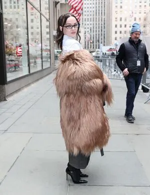 Dove Cameron OnlyFans Leaked Free Thumbnail Picture - #PLErfqNpcL