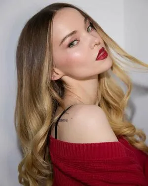 Dove Cameron OnlyFans Leaked Free Thumbnail Picture - #R2WFKp2wWl