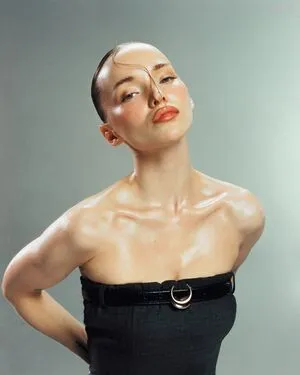 Dove Cameron OnlyFans Leaked Free Thumbnail Picture - #SSYloumFQO