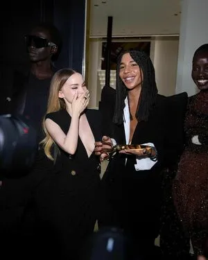 Dove Cameron OnlyFans Leaked Free Thumbnail Picture - #Waq4Qws6WK