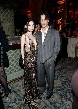 Dove Cameron OnlyFans Leaked Free Thumbnail Picture - #cIVejZISkP