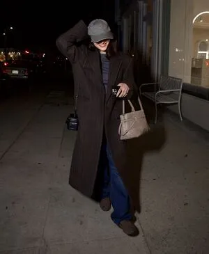 Dove Cameron OnlyFans Leaked Free Thumbnail Picture - #fwBGD8FX7u