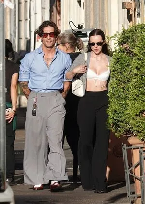 Dove Cameron OnlyFans Leaked Free Thumbnail Picture - #pWQRTZPELu