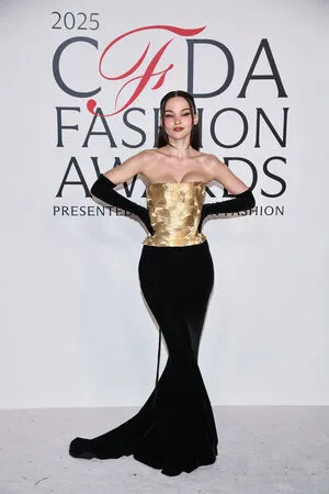 Dove Cameron OnlyFans Leaked Free Thumbnail Picture - #t5xN2GHto7