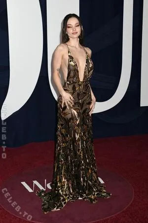 Dove Cameron OnlyFans Leaked Free Thumbnail Picture - #zPv76Txxc3