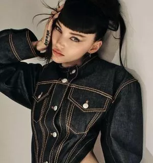 Dove Cameron OnlyFans Leaked Free Thumbnail Picture - #24rlvkgp3M