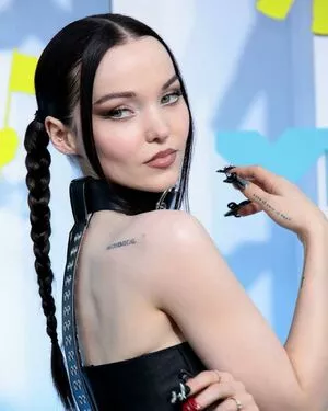 Dove Cameron OnlyFans Leaked Free Thumbnail Picture - #33a9BP9Duo