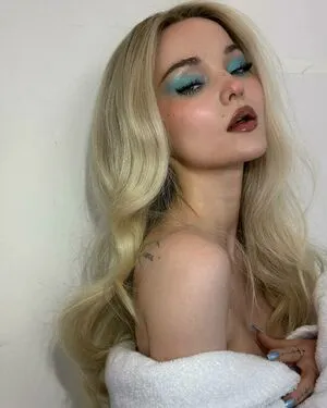 Dove Cameron OnlyFans Leaked Free Thumbnail Picture - #5MCn3vTH45