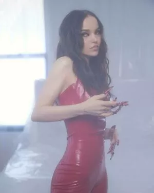 Dove Cameron OnlyFans Leaked Free Thumbnail Picture - #HviXCvdlmy