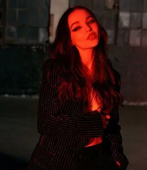 Dove Cameron OnlyFans Leaked Free Thumbnail Picture - #PMfByS4Fu3