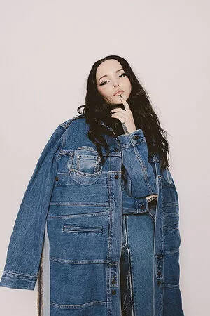 Dove Cameron OnlyFans Leaked Free Thumbnail Picture - #SWcKQ8u7DD