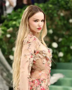 Dove Cameron OnlyFans Leaked Free Thumbnail Picture - #VrDcsntKHO