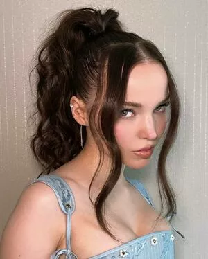 Dove Cameron OnlyFans Leaked Free Thumbnail Picture - #csWsemppdq