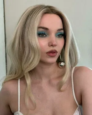 Dove Cameron OnlyFans Leaked Free Thumbnail Picture - #vNVD0YiOZ5