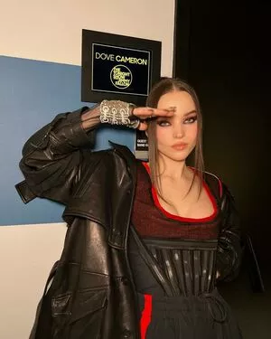 Dove Cameron OnlyFans Leaked Free Thumbnail Picture - #xyKpB1Wjra