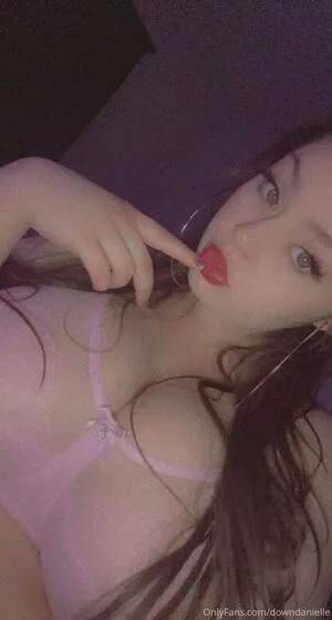 Downdanielle OnlyFans Leaked Free Thumbnail Picture - #NsaJBPv5zt