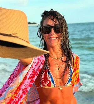 Dr Britt Baker OnlyFans Leaked Free Thumbnail Picture - #5kA4D7biWO