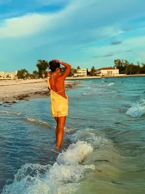 Dr Britt Baker OnlyFans Leaked Free Thumbnail Picture - #QkoFH2u5aR