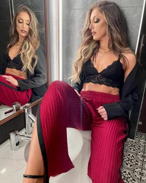 Dr Britt Baker OnlyFans Leaked Free Thumbnail Picture - #e2mQp1mj21
