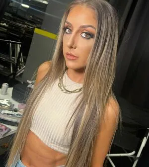 Dr Britt Baker OnlyFans Leaked Free Thumbnail Picture - #xIGtkAoXTI