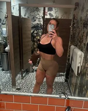 Dr Colette Larsen OnlyFans Leaked Free Thumbnail Picture - #aiqe7EDXU2