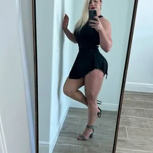 Dr Colette Larsen OnlyFans Leaked Free Thumbnail Picture - #h3aAJadep3