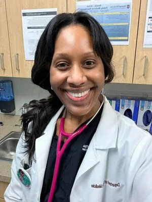 Dr Jen Caudle OnlyFans Leaked Free Thumbnail Picture - #0NgndfkbNv
