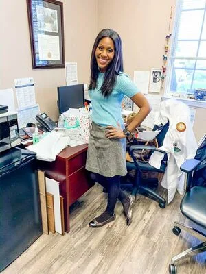 Dr Jen Caudle OnlyFans Leaked Free Thumbnail Picture - #CfO0yX3mHO