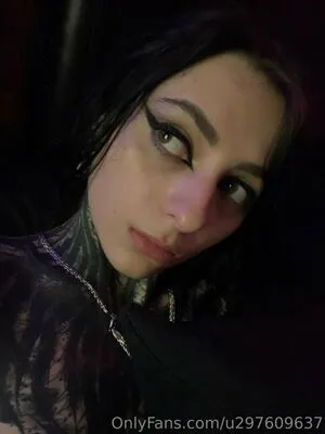 Draken Lady OnlyFans Leaked Free Thumbnail Picture - #0ZUxK6JaoY