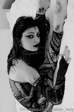 Draken Lady OnlyFans Leaked Free Thumbnail Picture - #DGnczVle9M