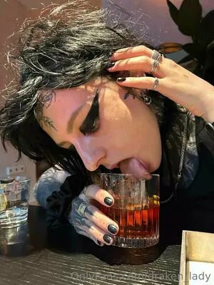 Draken Lady OnlyFans Leaked Free Thumbnail Picture - #aX4Mfml2d8