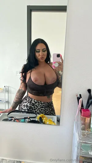 Dreaalexa OnlyFans Leaked Free Thumbnail Picture - #RUzeIAenu5