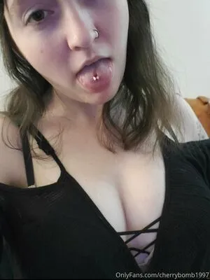 Dreadfuldesire OnlyFans Leaked Free Thumbnail Picture - #xKfdUNiGII