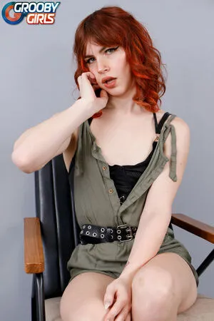 Dream Divyne OnlyFans Leaked Free Thumbnail Picture - #MZila5S7UA