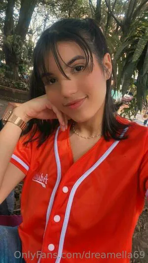 Dreamella69 OnlyFans Leaked Free Thumbnail Picture - #6mudE07n8Y