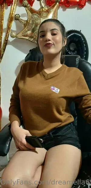 Dreamella69 OnlyFans Leaked Free Thumbnail Picture - #PviIImmR2d