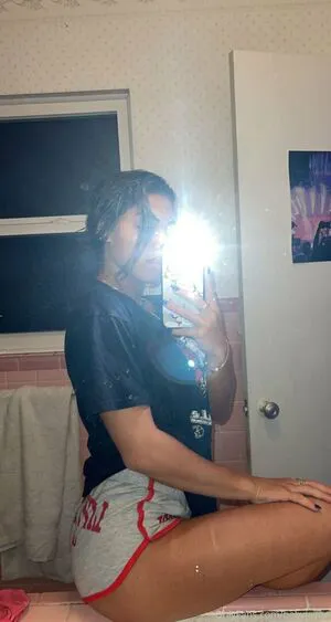 Dreamgirlboss OnlyFans Leaked Free Thumbnail Picture - #0wPh4GNPBG
