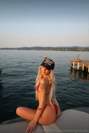 Dreamgirlkylee OnlyFans Leaked Free Thumbnail Picture - #5lRQi0n0j7