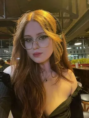 Dreamlikegia OnlyFans Leaked Free Thumbnail Picture - #4xUi34MlKx