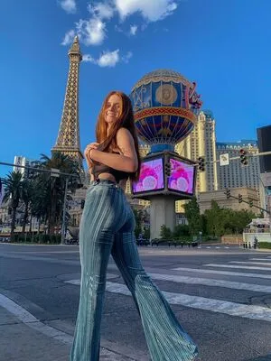 Dreamlikegia OnlyFans Leaked Free Thumbnail Picture - #lB2Bx6Kwiw