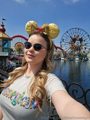 dreamsweetgirl OnlyFans Leaked Free Thumbnail Picture - #IQlYk3W3nk