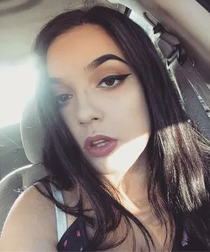 Drearoseee OnlyFans Leaked Free Thumbnail Picture - #0E9JMnevw5
